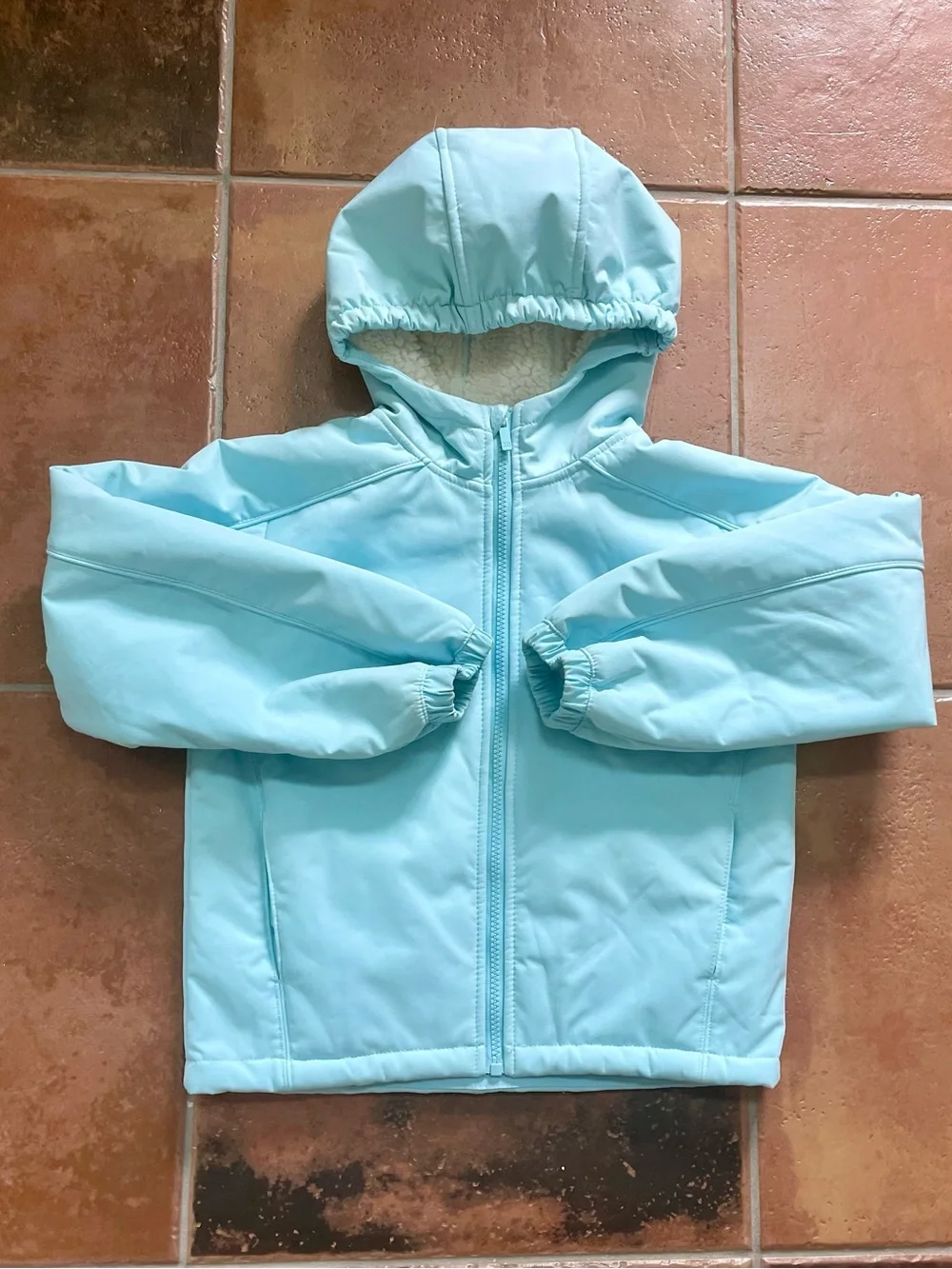 ☀️SALE☀️ All In Motion jacket 🩵 medium - Picture 6 of 8